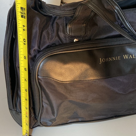 Johnny Walker Duffel Bag NWOT - Picture 11 of 13